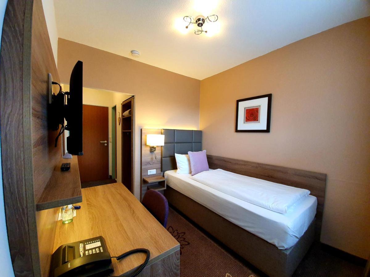 Hotel In Den Herrnwiesen فيرتهايم المظهر الخارجي الصورة